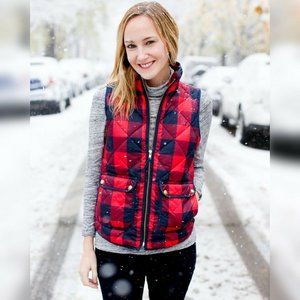J Crew Buffalo Check Plaid Puffer Down Vest Red Blue Casual NWOT Womens Small